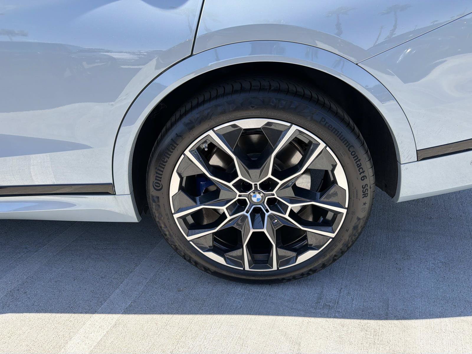 Used 2026 BMW X7 M60i AWD/4WD image 6