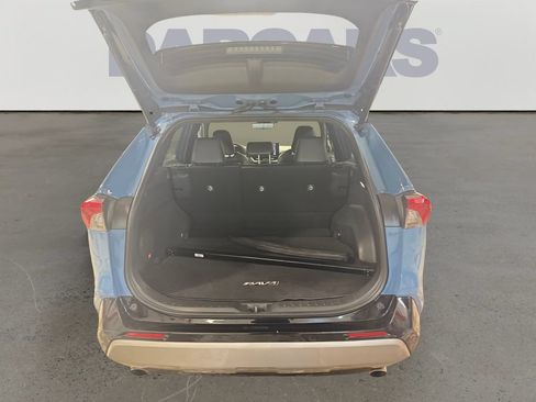 Used 2023 Toyota RAV4 XSE AWD/4WD image 13