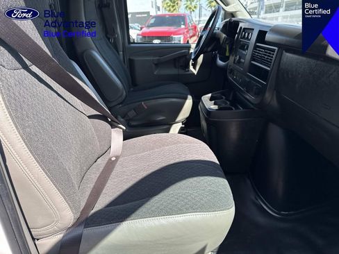 Used 2024 Chevrolet Express 2500 w/ Driver Convenience Package RWD image 16