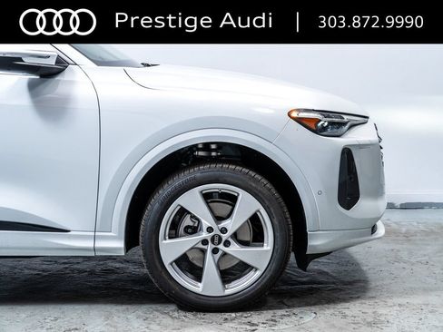 Used 2025 Audi Q5 Premium Plus w/ Premium Plus AWD/4WD image 13