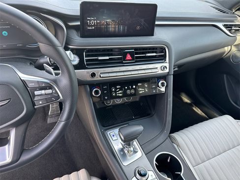 Used 2025 Genesis G70 2.5T w/ Sport Prestige Package image 27