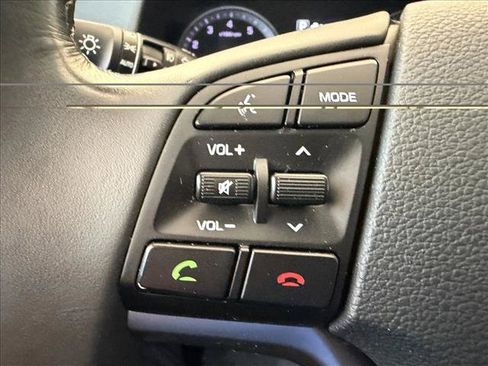 Used 2016 Hyundai Tucson Limited w/ Option Group 03 FWD image 17