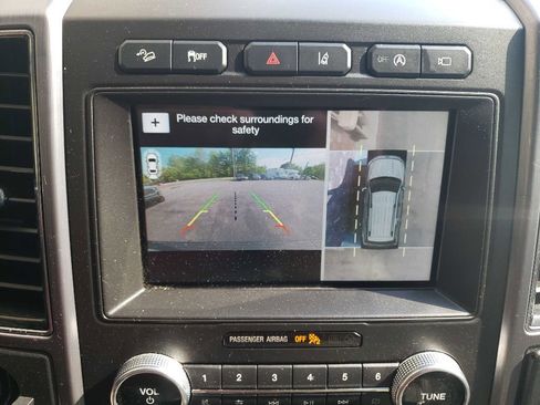 Used 2018 Ford Expedition Platinum AWD/4WD image 13