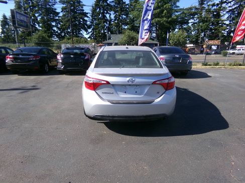 Used 2014 Toyota Corolla S w/ Driver Convenience Package FWD image 2