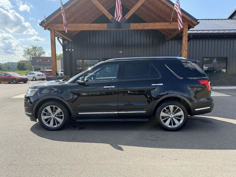 Used 2018 Ford Explorer Limited w/ Equipment Group 301A AWD/4WD image 26