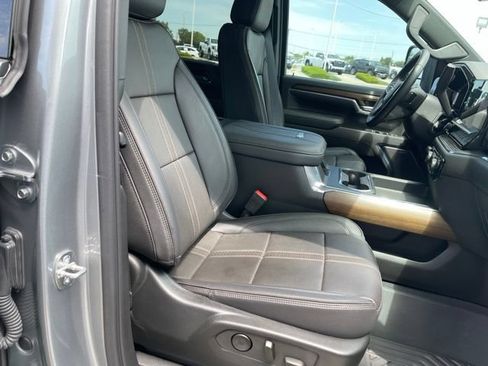 Certified 2024 Chevrolet Silverado 3500 High Country w/ High Country Premium Package AWD/4WD image 21
