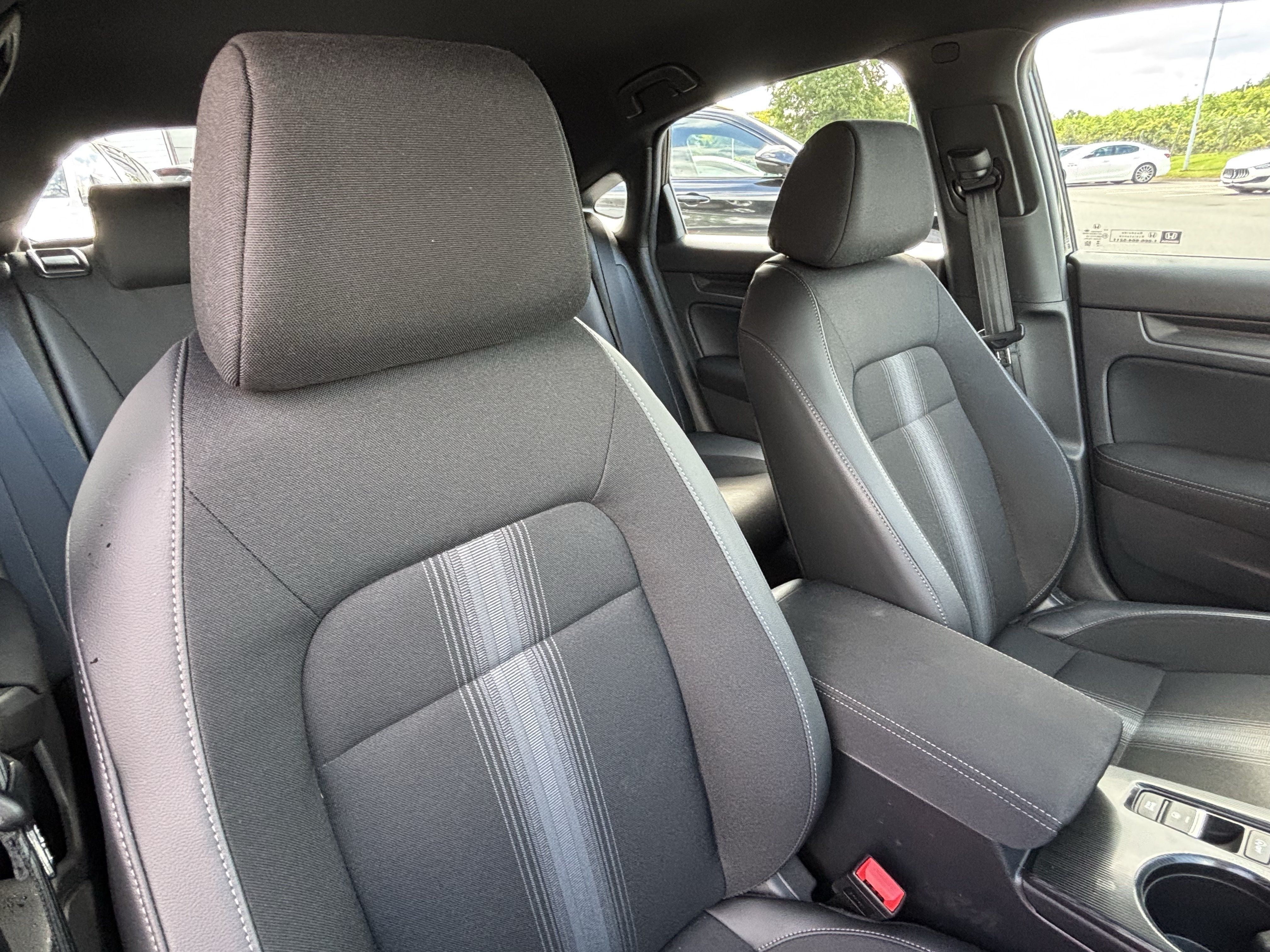 Used 2025 Honda Civic Sport image 28
