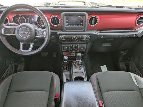 Used 2021 Jeep Wrangler Unlimited Rubicon AWD/4WD image 14