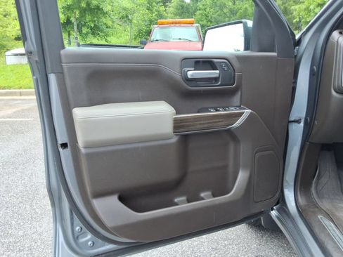 Certified 2020 Chevrolet Silverado 1500 LT w/ Convenience Package RWD image 20