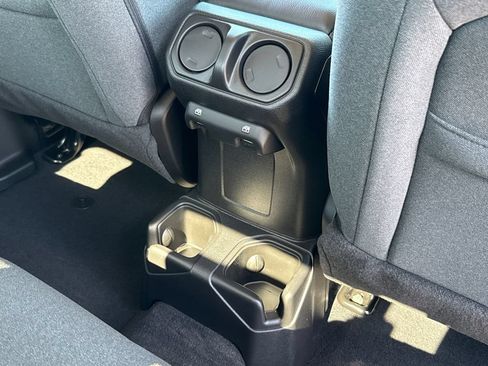 New 2026 Jeep Gladiator Sport AWD/4WD image 15