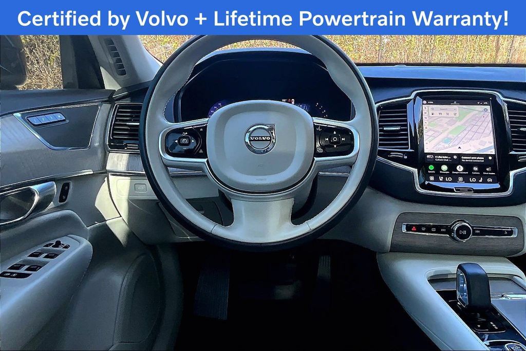 Used 2025 Volvo XC90 B6 Plus w/ Protection Package AWD/4WD image 7