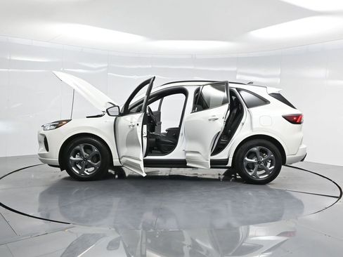 Used 2024 Ford Escape ST-Line w/ Tech Pack #1 image 35