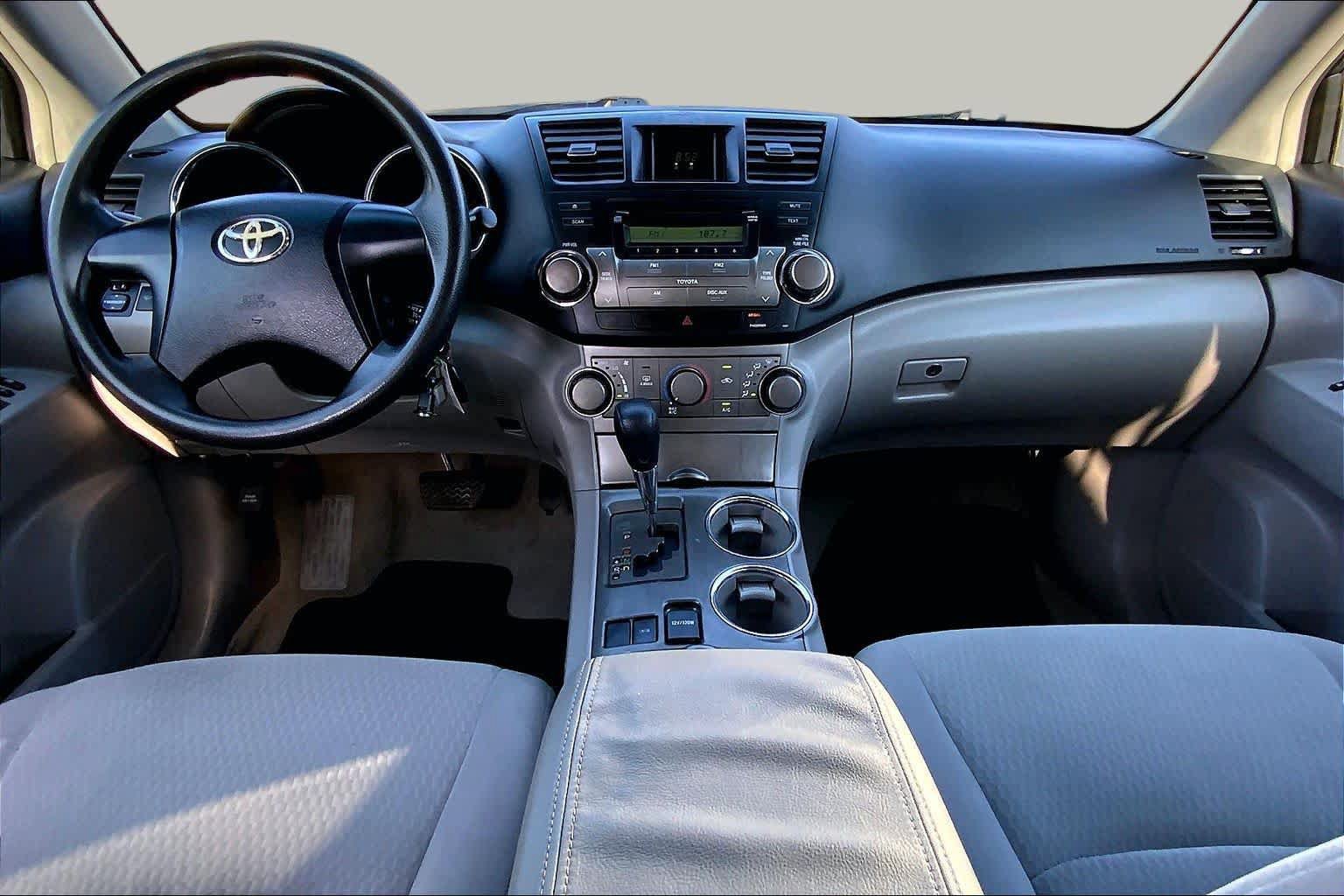Used 2010 Toyota Highlander 2WD w/ Extra Value Pkg 2 image 13
