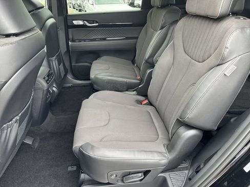 New 2025 Hyundai Palisade Calligraphy image 12