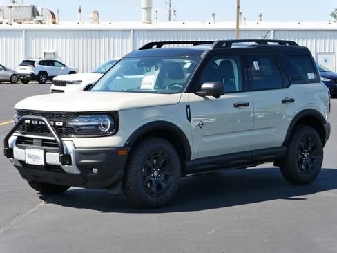 New 2025 Ford Bronco Sport Outer Banks w/ Sasquatch Outer Banks Package AWD/4WD image 3