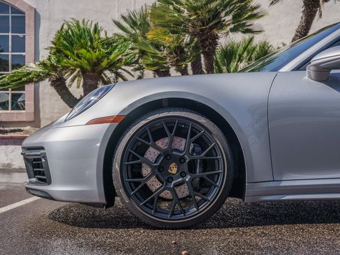 Used 2022 Porsche 911 Carrera 4S image 13