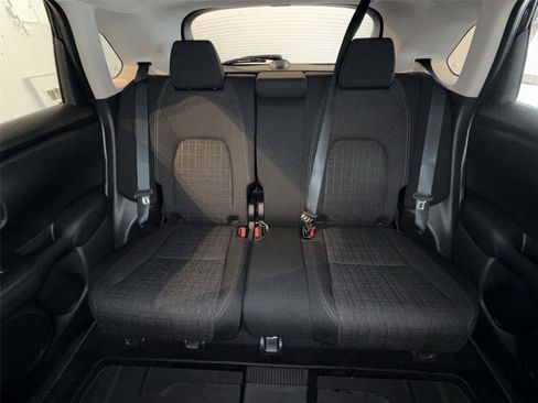 Used 2026 Honda HR-V LX image 25