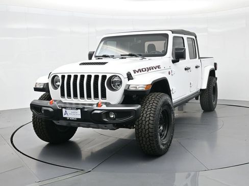 Used 2023 Jeep Gladiator Mojave w/ Trailer Tow Package image 3