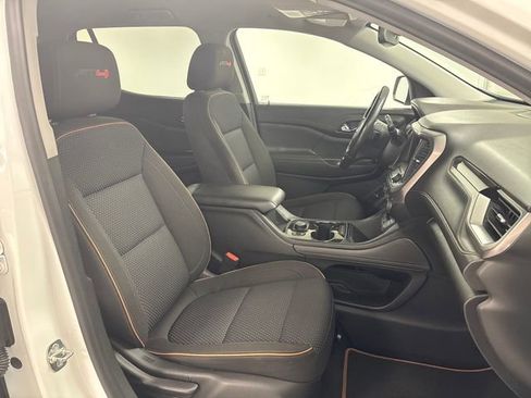 Used 2020 GMC Acadia AT4 image 21