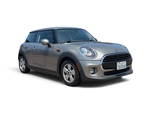 Used 2017 MINI Cooper 2-Door Hardtop FWD image 12