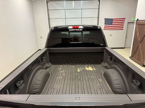 Used 2019 Ford F250 Lariat image 12