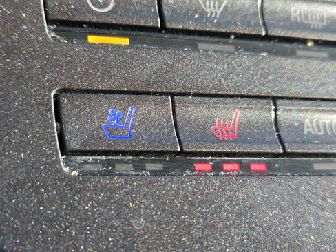 Used 2019 Lincoln Nautilus Reserve image 22