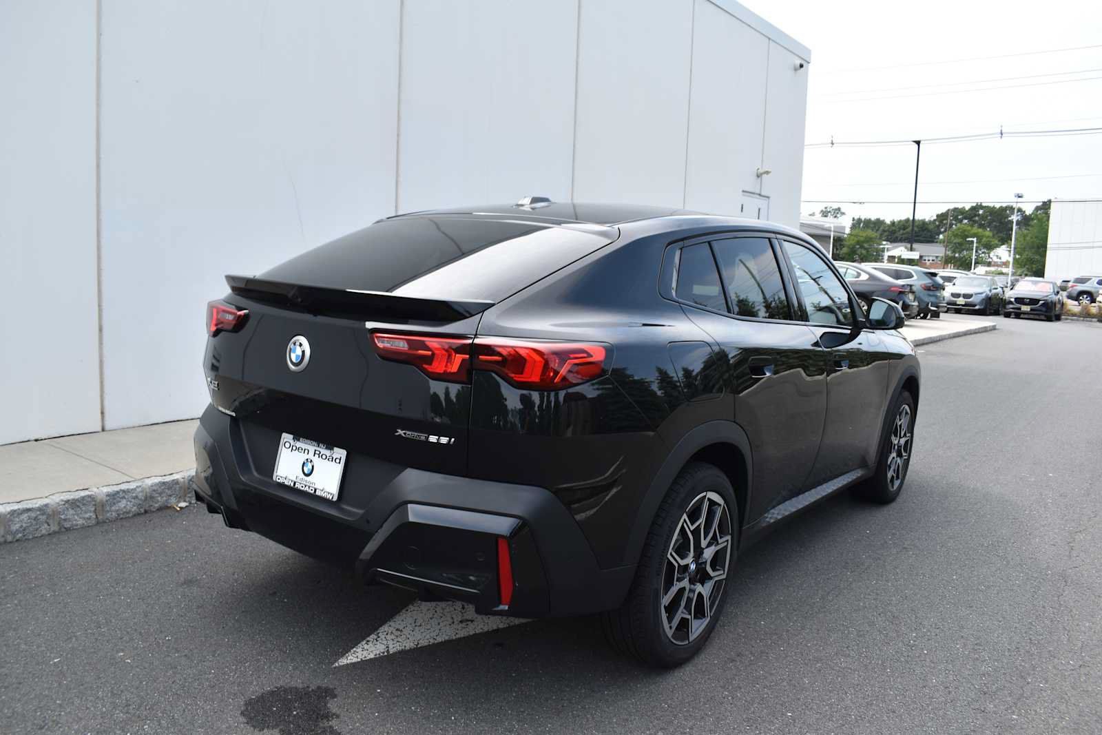 Used 2026 BMW X2 xDrive28i w/ Technology Package AWD/4WD image 5
