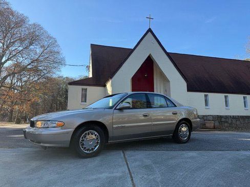 Used 2001 Buick Century Custom w/ Special Edition Pkg image 11