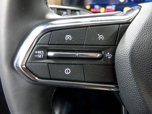 New 2026 Chevrolet Equinox ACTIV w/ LPO, Floor Liner Package image 17