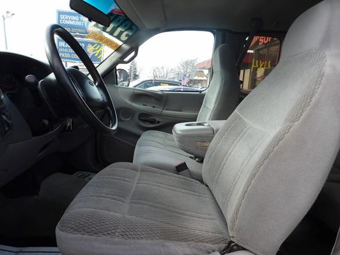 Used 1997 Ford F150 XLT image 8