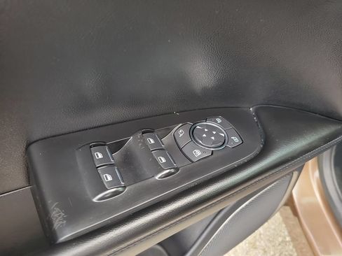 Certified 2022 Lincoln Nautilus FWD image 18