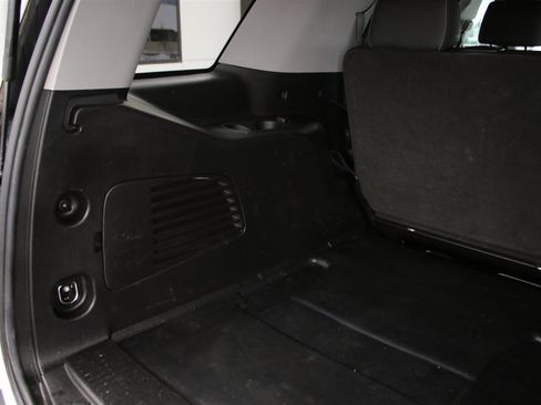 Used 2019 Chevrolet Tahoe 4WD image 76