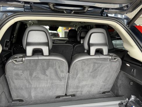 Used 2022 Volvo XC90 T8 Inscription w/ Advanced Package image 36