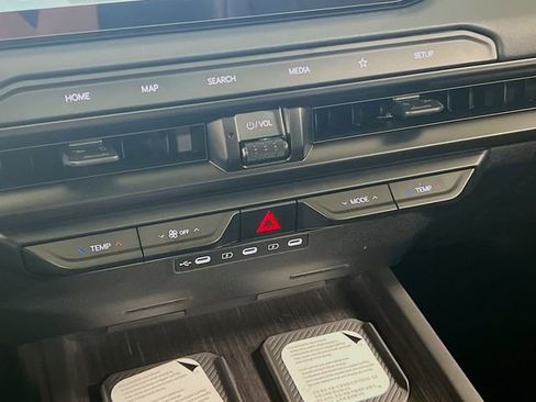 New 2027 Kia Telluride SX Prestige X-Line image 16