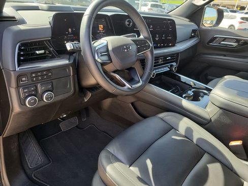 Used 2025 Chevrolet Tahoe Z71 image 10