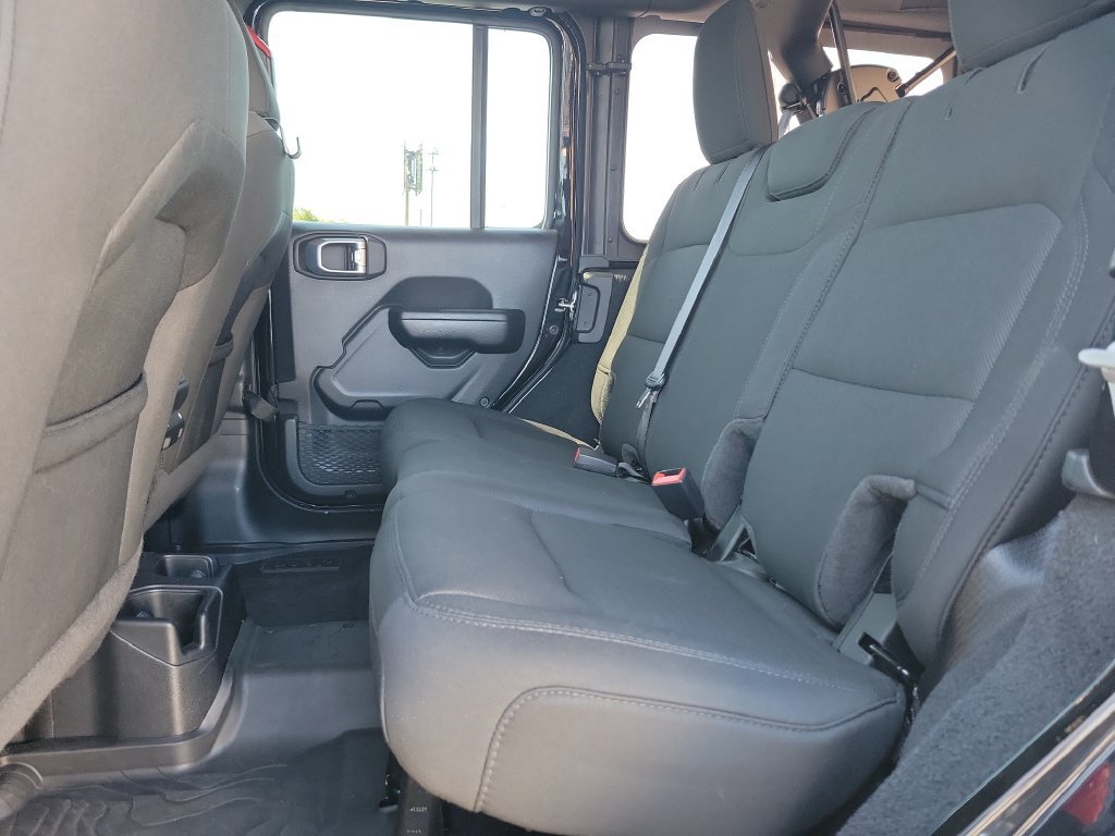 Used 2021 Jeep Wrangler Unlimited Sport AWD/4WD image 10