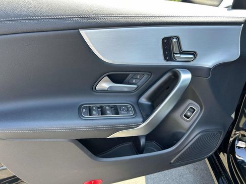 Used 2025 Mercedes-Benz CLA 250 image 13