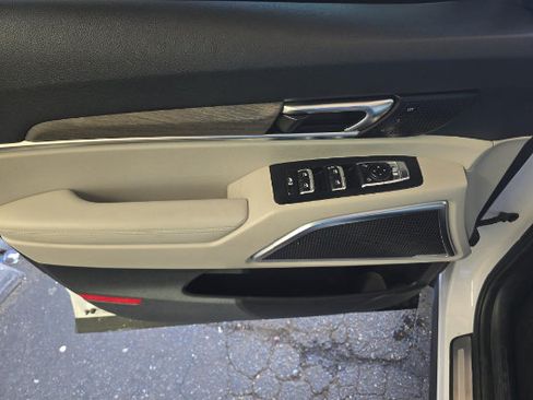 Used 2022 Kia Telluride SX w/ SX Prestige Package AWD/4WD image 9