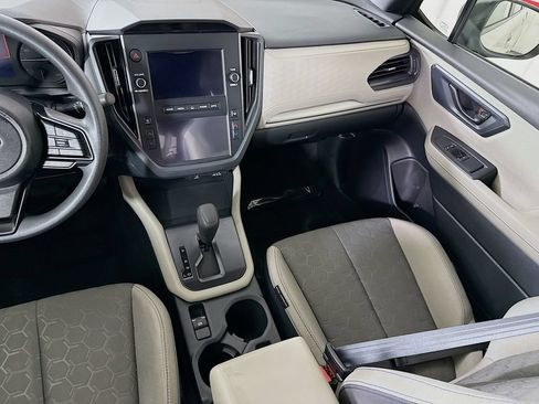 Used 2025 Subaru Forester w/ Convenience Package #1 AWD/4WD image 24