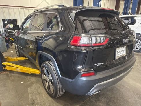 Used 2021 Jeep Cherokee Limited w/ Elite Package image 4