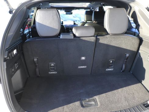 Certified 2025 MAZDA CX-90 Plug-In Hybrid w/ Premium Plus image 10