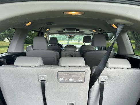 Used 2019 Honda Odyssey EX-L image 50