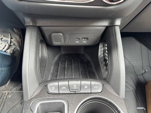 Used 2025 Chevrolet TrailBlazer LS w/ LS Convenience Package AWD/4WD image 27