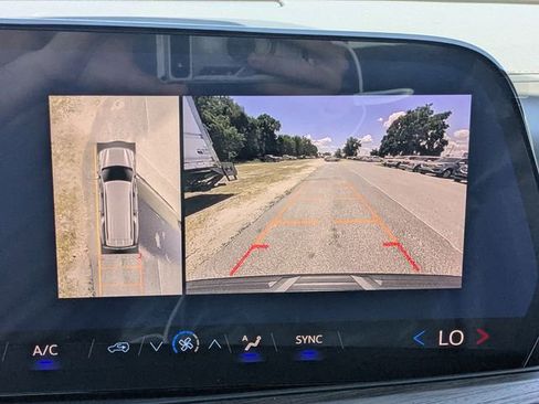 New 2026 Chevrolet Suburban LS RWD image 27