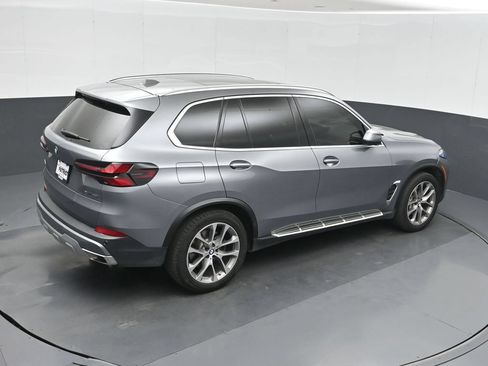 Used 2025 BMW X5 xDrive40i AWD/4WD image 30