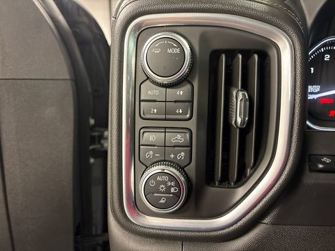 Used 2021 GMC Sierra 1500 AT4 w/ AT4 Premium Package image 32