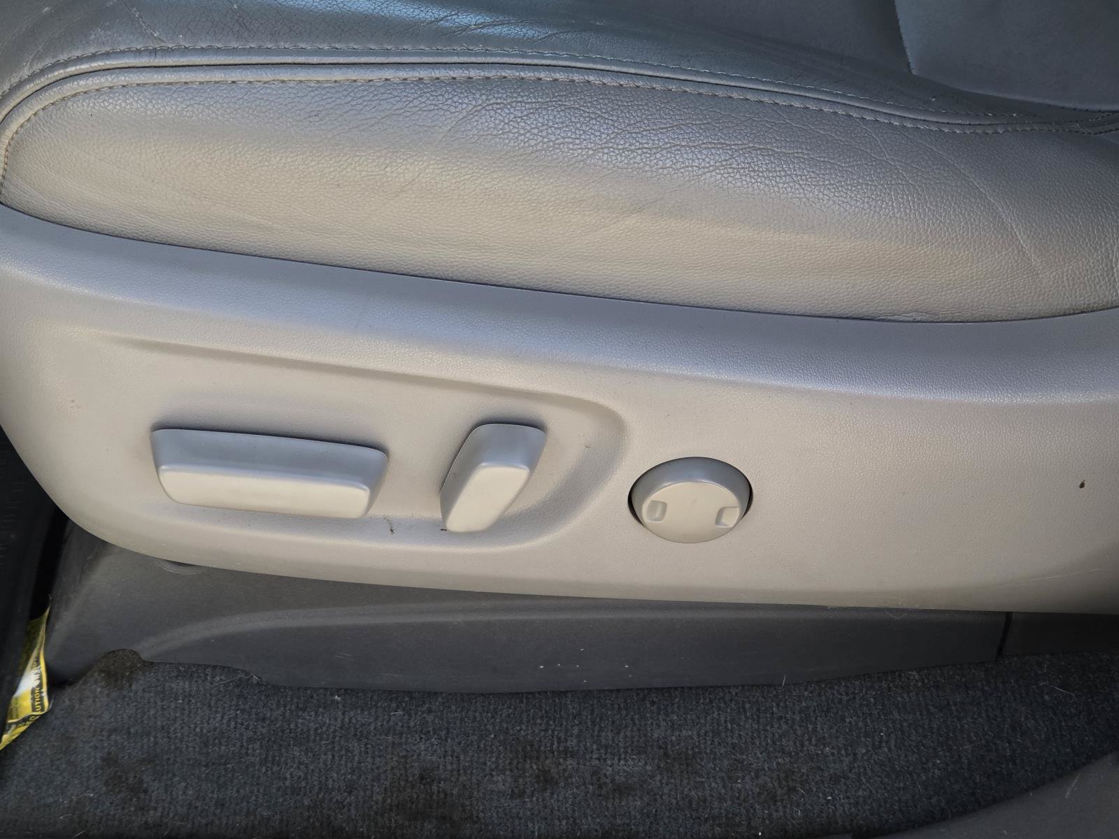 Used 2020 Toyota Sienna XLE FWD image 30