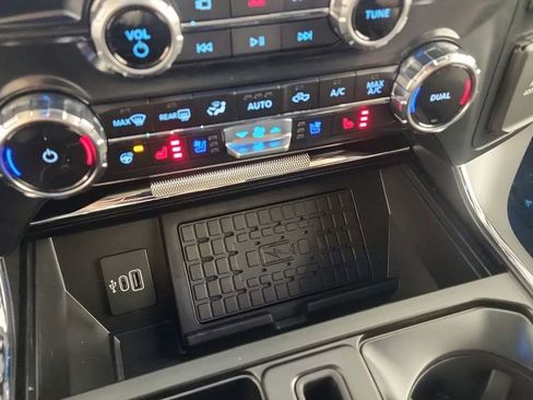 New 2025 Ford F150 Lariat w/ Equipment Group 502A High image 17