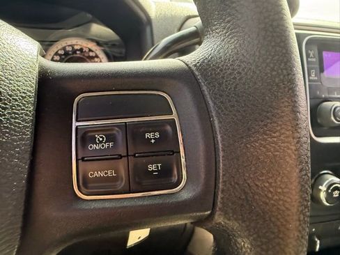 Used 2014 RAM 2500 Tradesman w/ Chrome Appearance Group image 17