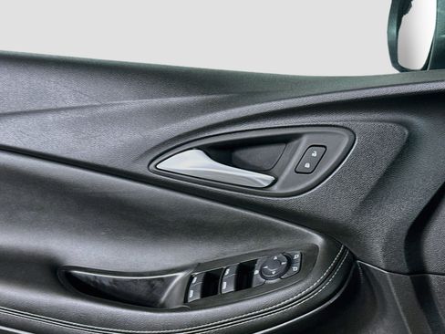 Used 2025 Buick Encore GX Preferred FWD image 15